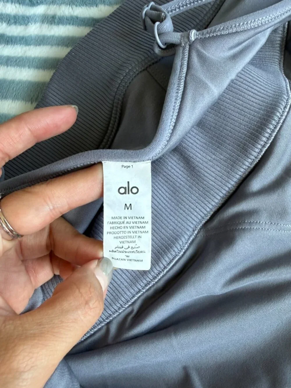ALO Yoga alo yoga
